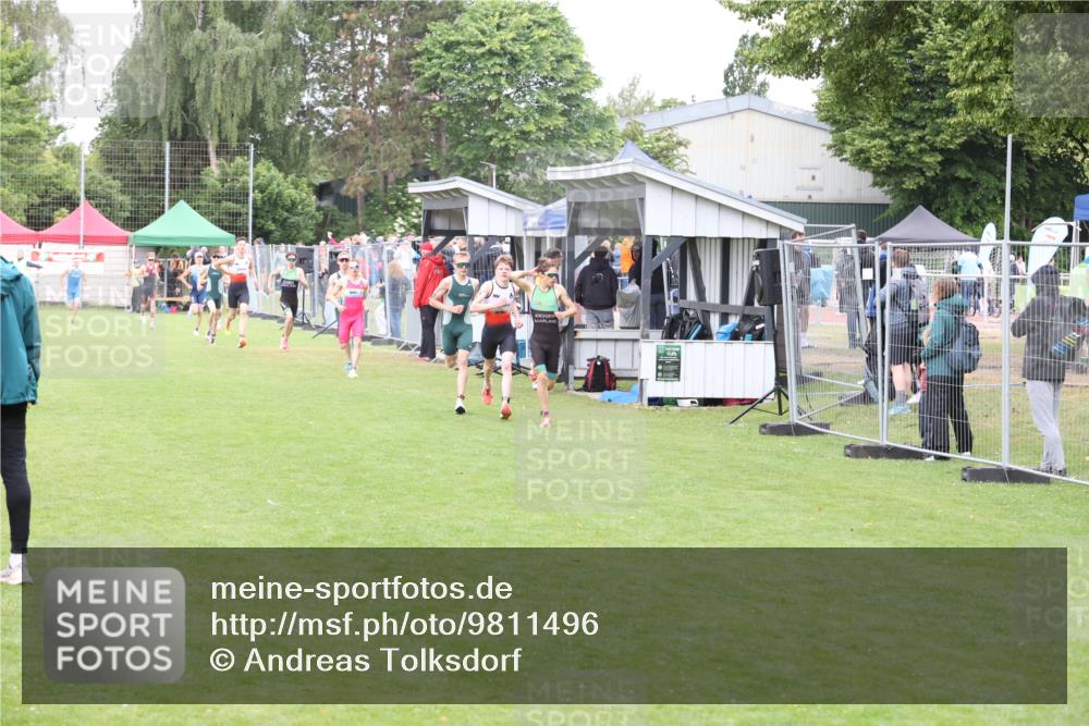 14.06.2026 - 7 Türme Triathlon Andreas Tolksdorf http://msf.ph/oto/9811496 14.06.2026 09:49:23 Schwimmen  meine-sportfotos.de