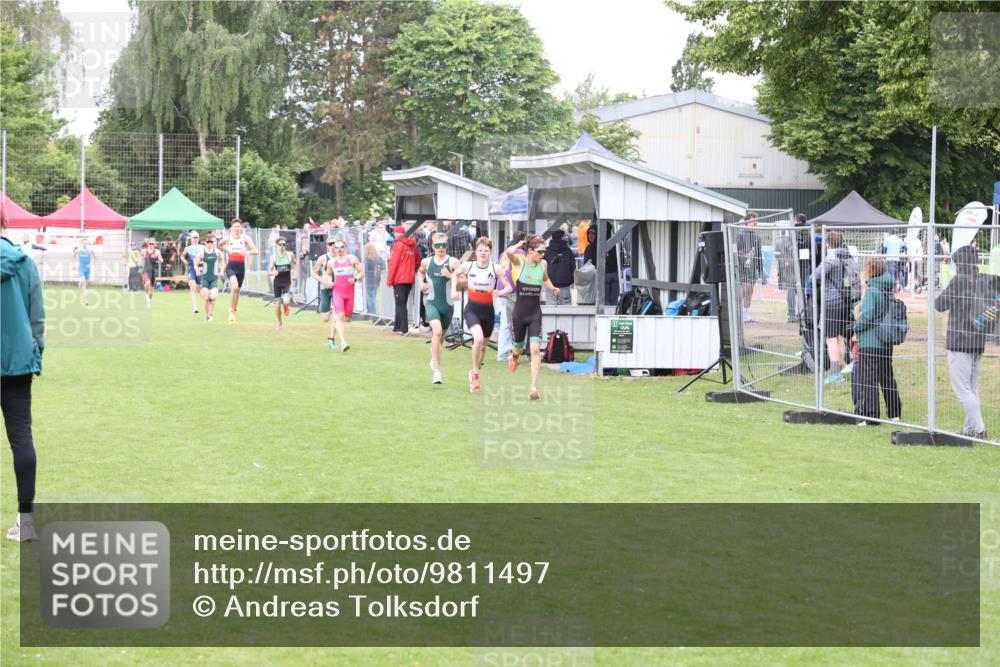 14.06.2026 - 7 Türme Triathlon Andreas Tolksdorf http://msf.ph/oto/9811497 14.06.2026 09:49:23 Schwimmen  meine-sportfotos.de
