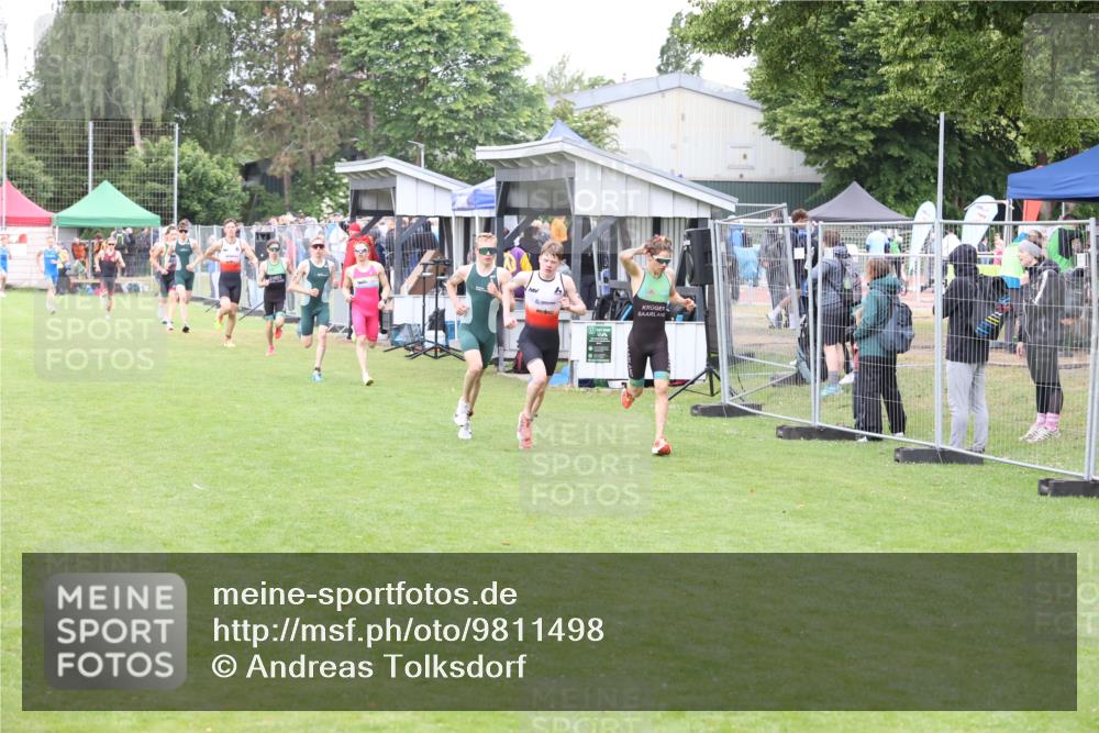 14.06.2026 - 7 Türme Triathlon Andreas Tolksdorf http://msf.ph/oto/9811498 14.06.2026 09:49:24 Schwimmen  meine-sportfotos.de