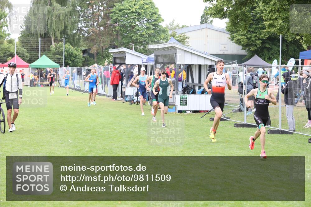14.06.2026 - 7 Türme Triathlon Andreas Tolksdorf http://msf.ph/oto/9811509 14.06.2026 09:49:30 Schwimmen  meine-sportfotos.de
