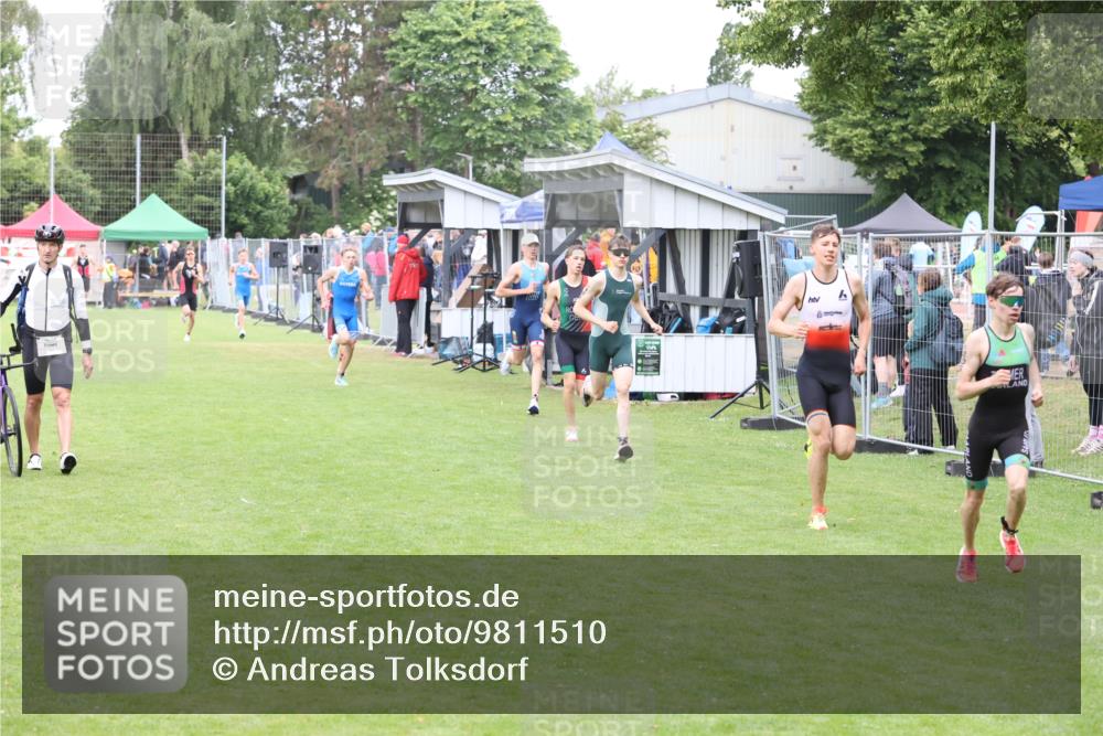 14.06.2026 - 7 Türme Triathlon Andreas Tolksdorf http://msf.ph/oto/9811510 14.06.2026 09:49:30 Schwimmen  meine-sportfotos.de