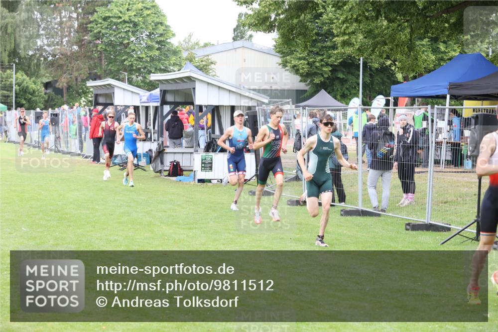14.06.2026 - 7 Türme Triathlon Andreas Tolksdorf http://msf.ph/oto/9811512 14.06.2026 09:49:32 Schwimmen  meine-sportfotos.de