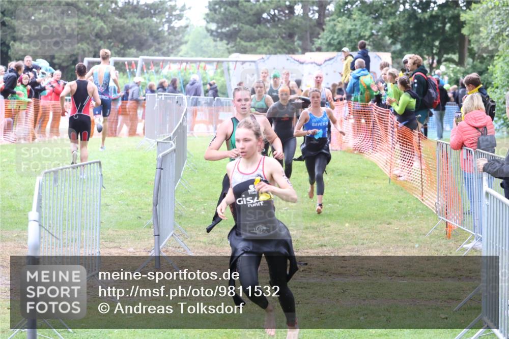 14.06.2026 - 7 Türme Triathlon Andreas Tolksdorf http://msf.ph/oto/9811532 14.06.2026 09:49:57 Schwimmen  meine-sportfotos.de