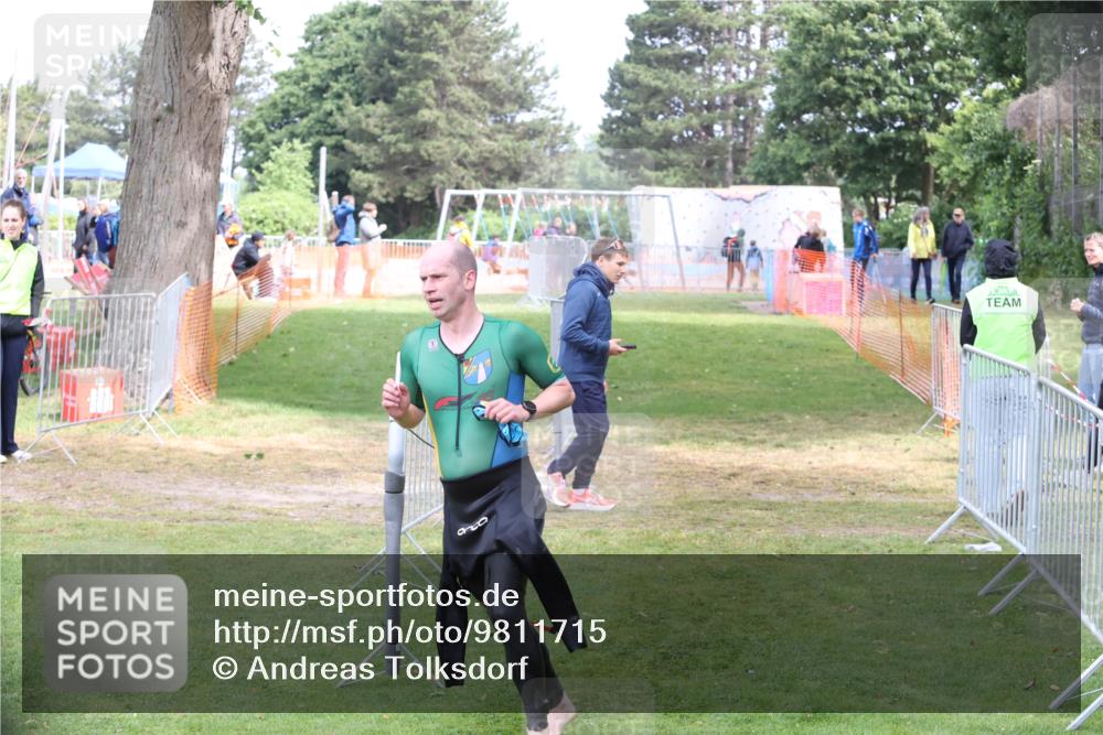 14.06.2026 - 7 Türme Triathlon Andreas Tolksdorf http://msf.ph/oto/9811715 14.06.2026 10:53:55 Schwimmen  meine-sportfotos.de