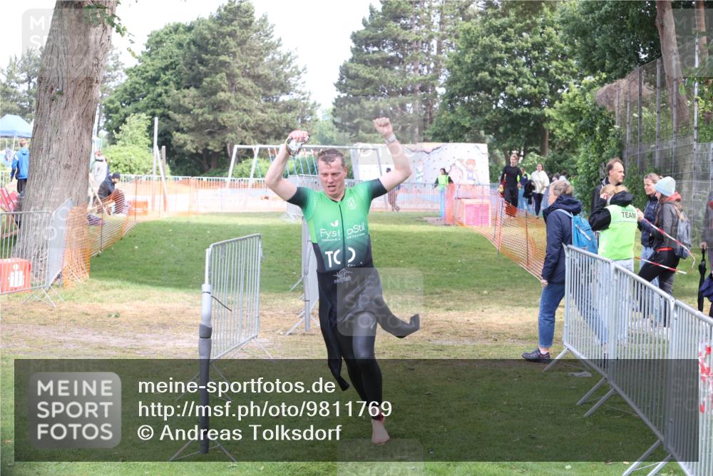 14.06.2026 - 7 Türme Triathlon Andreas Tolksdorf http://msf.ph/oto/9811769 14.06.2026 10:56:34 Schwimmen  meine-sportfotos.de