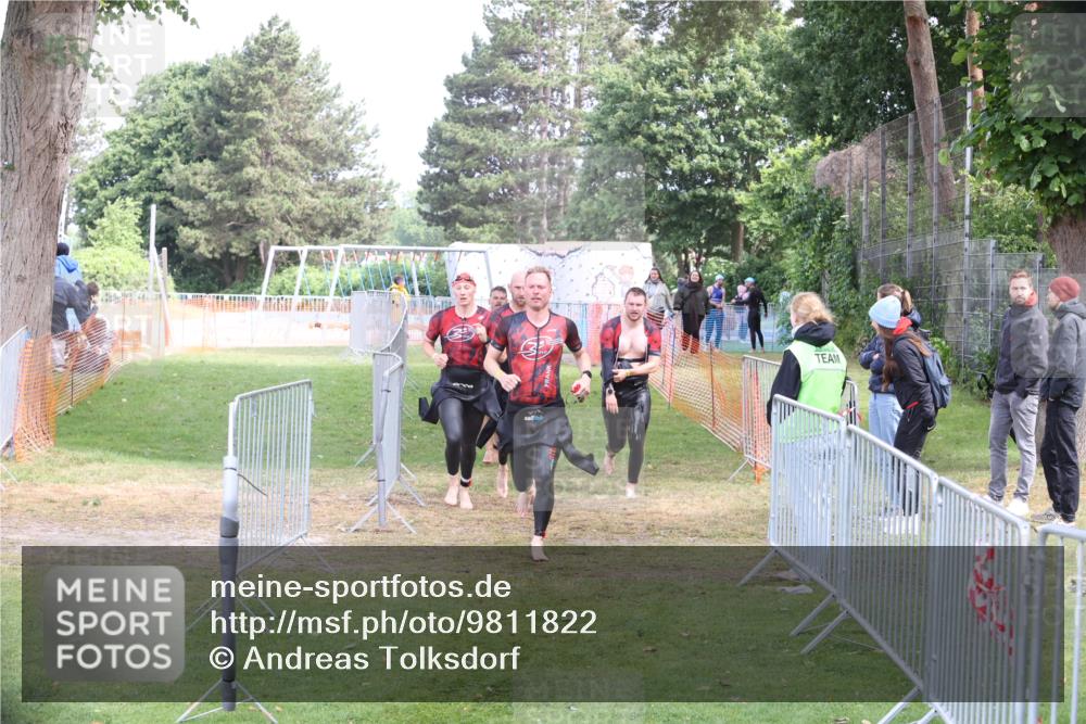 14.06.2026 - 7 Türme Triathlon Andreas Tolksdorf http://msf.ph/oto/9811822 14.06.2026 10:58:27 Schwimmen  meine-sportfotos.de