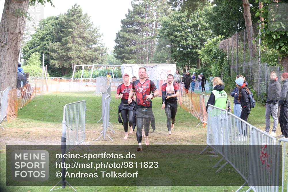 14.06.2026 - 7 Türme Triathlon Andreas Tolksdorf http://msf.ph/oto/9811823 14.06.2026 10:58:27 Schwimmen  meine-sportfotos.de