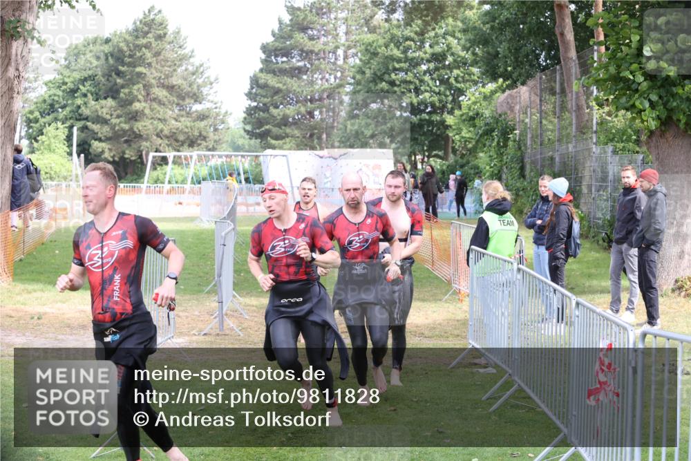 14.06.2026 - 7 Türme Triathlon Andreas Tolksdorf http://msf.ph/oto/9811828 14.06.2026 10:58:29 Schwimmen  meine-sportfotos.de