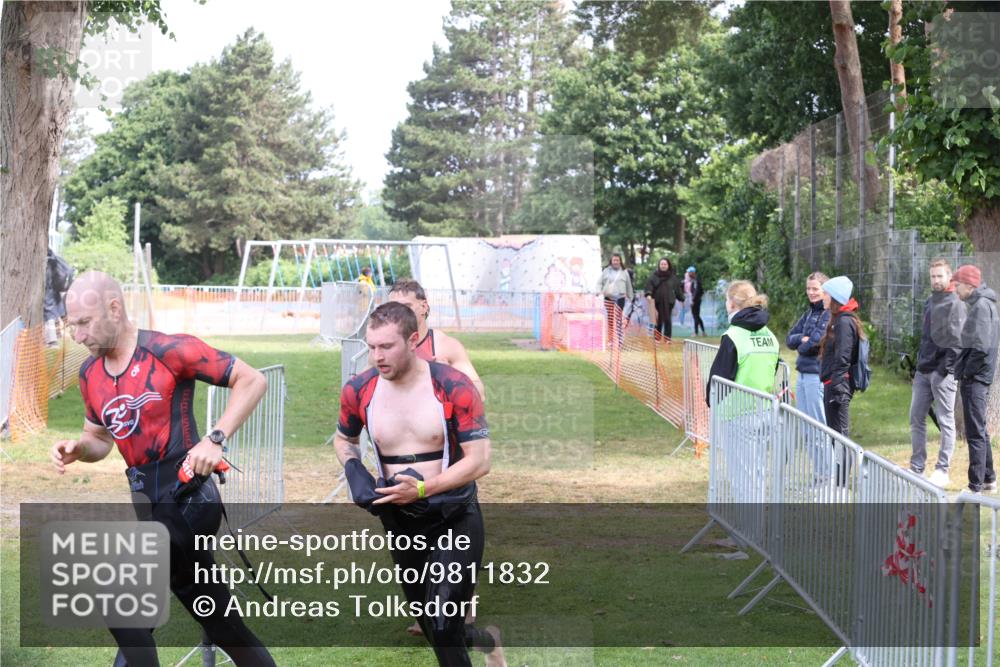 14.06.2026 - 7 Türme Triathlon Andreas Tolksdorf http://msf.ph/oto/9811832 14.06.2026 10:58:30 Schwimmen  meine-sportfotos.de