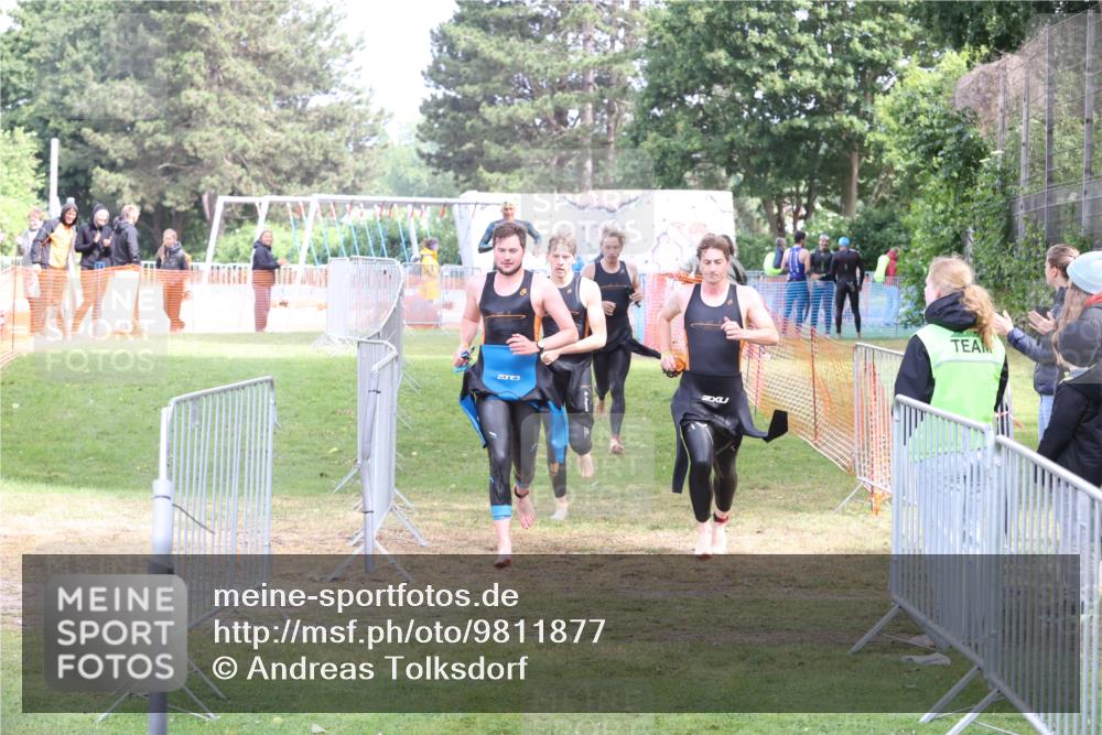 14.06.2026 - 7 Türme Triathlon Andreas Tolksdorf http://msf.ph/oto/9811877 14.06.2026 11:00:31 Schwimmen  meine-sportfotos.de