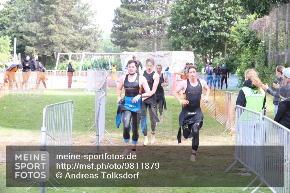 14.06.2026 - 7 Türme Triathlon Andreas Tolksdorf http://msf.ph/oto/9811879 14.06.2026 11:00:31 Schwimmen  meine-sportfotos.de