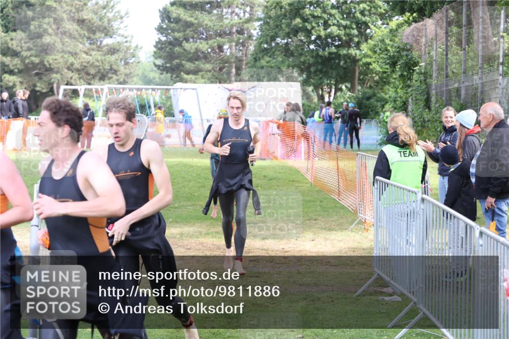 14.06.2026 - 7 Türme Triathlon Andreas Tolksdorf http://msf.ph/oto/9811886 14.06.2026 11:00:34 Schwimmen  meine-sportfotos.de