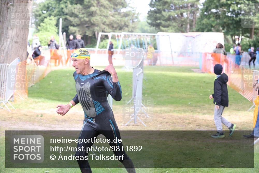 14.06.2026 - 7 Türme Triathlon Andreas Tolksdorf http://msf.ph/oto/9811892 14.06.2026 11:00:37 Schwimmen  meine-sportfotos.de