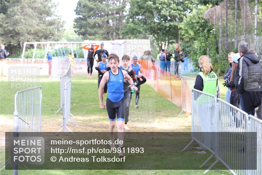 14.06.2026 - 7 Türme Triathlon Andreas Tolksdorf http://msf.ph/oto/9811893 14.06.2026 11:01:27 Schwimmen  meine-sportfotos.de
