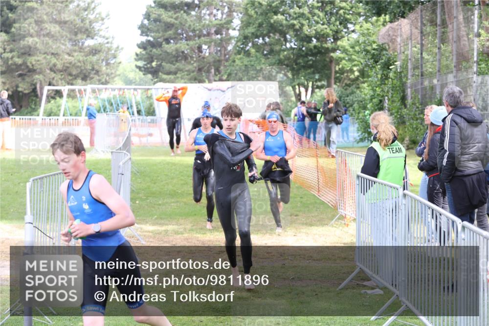 14.06.2026 - 7 Türme Triathlon Andreas Tolksdorf http://msf.ph/oto/9811896 14.06.2026 11:01:28 Schwimmen  meine-sportfotos.de