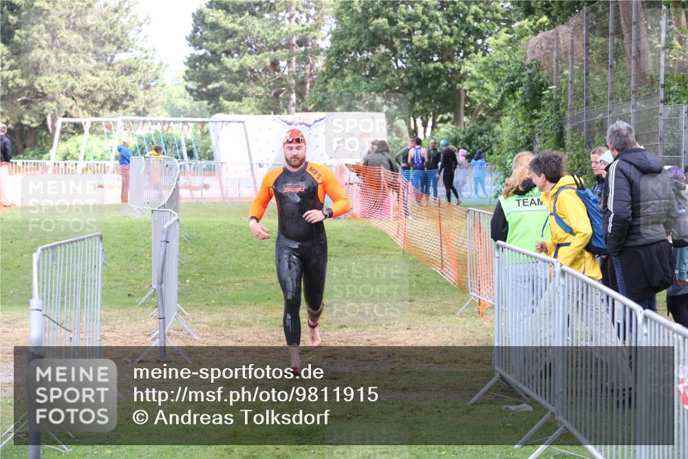 14.06.2026 - 7 Türme Triathlon Andreas Tolksdorf http://msf.ph/oto/9811915 14.06.2026 11:01:34 Schwimmen  meine-sportfotos.de