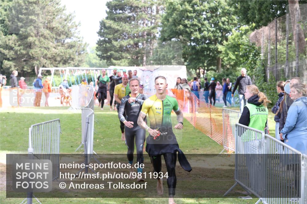 14.06.2026 - 7 Türme Triathlon Andreas Tolksdorf http://msf.ph/oto/9811934 14.06.2026 11:02:57 Schwimmen  meine-sportfotos.de