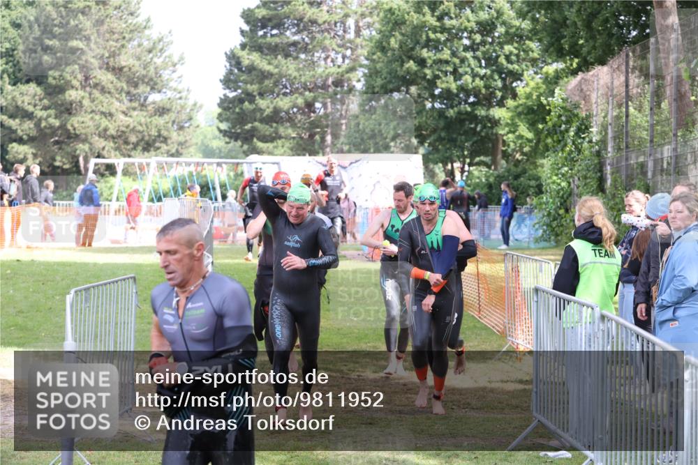 14.06.2026 - 7 Türme Triathlon Andreas Tolksdorf http://msf.ph/oto/9811952 14.06.2026 11:03:05 Schwimmen  meine-sportfotos.de