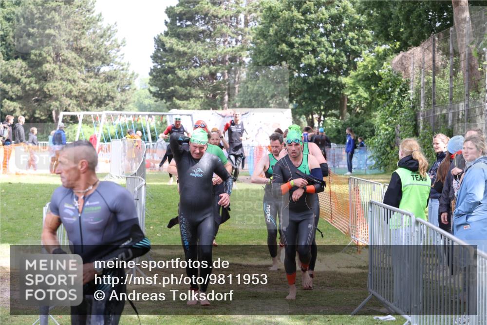 14.06.2026 - 7 Türme Triathlon Andreas Tolksdorf http://msf.ph/oto/9811953 14.06.2026 11:03:05 Schwimmen  meine-sportfotos.de