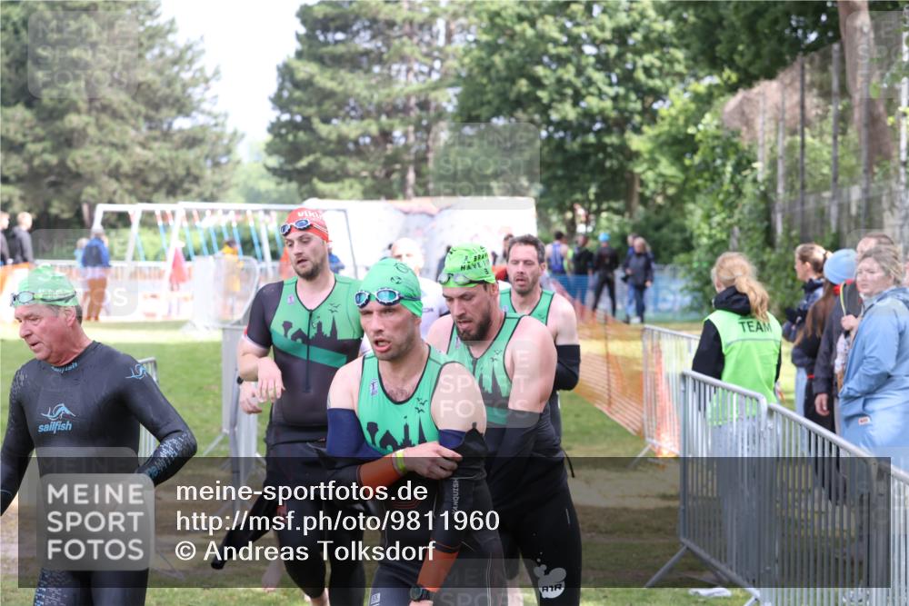 14.06.2026 - 7 Türme Triathlon Andreas Tolksdorf http://msf.ph/oto/9811960 14.06.2026 11:03:07 Schwimmen  meine-sportfotos.de