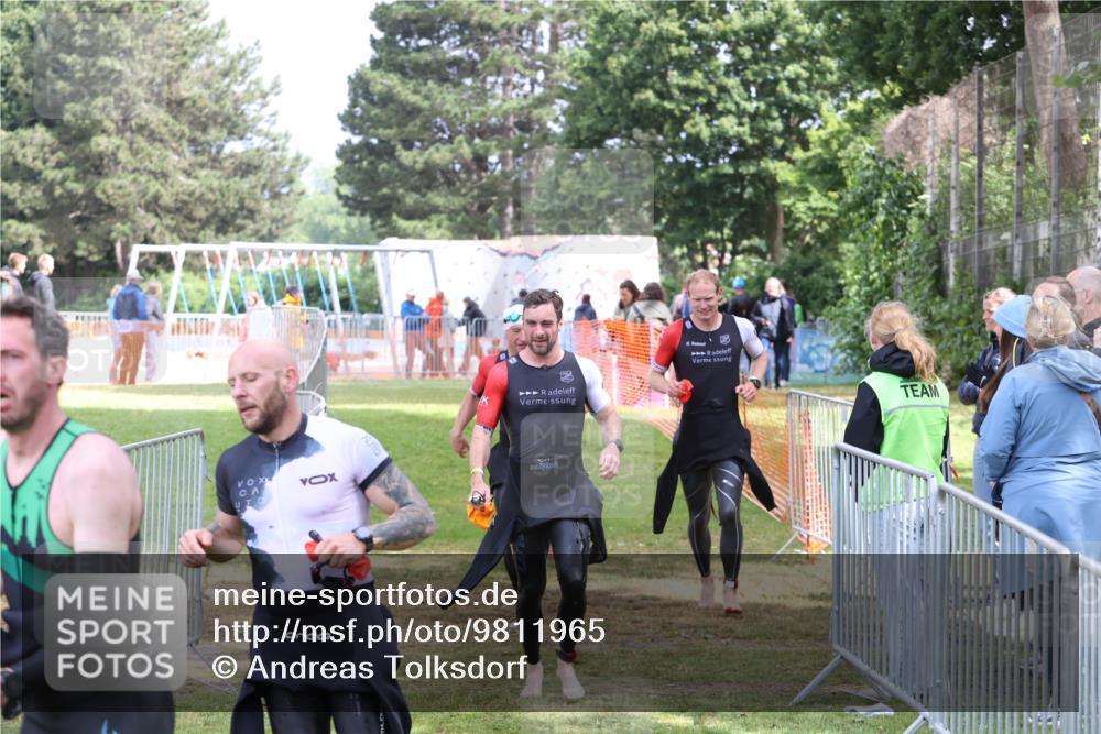 14.06.2026 - 7 Türme Triathlon Andreas Tolksdorf http://msf.ph/oto/9811965 14.06.2026 11:03:09 Schwimmen  meine-sportfotos.de
