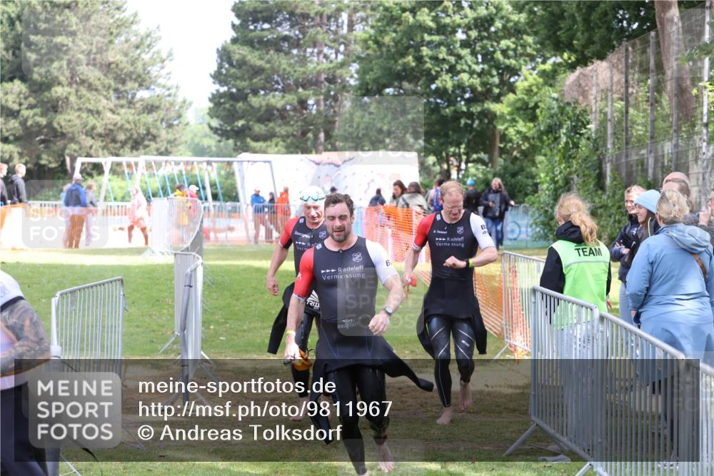 14.06.2026 - 7 Türme Triathlon Andreas Tolksdorf http://msf.ph/oto/9811967 14.06.2026 11:03:10 Schwimmen  meine-sportfotos.de