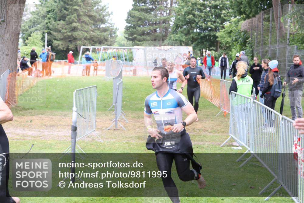 14.06.2026 - 7 Türme Triathlon Andreas Tolksdorf http://msf.ph/oto/9811995 14.06.2026 11:05:18 Schwimmen  meine-sportfotos.de