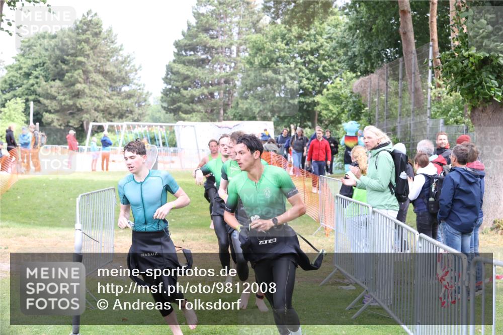 14.06.2026 - 7 Türme Triathlon Andreas Tolksdorf http://msf.ph/oto/9812008 14.06.2026 11:05:49 Schwimmen  meine-sportfotos.de