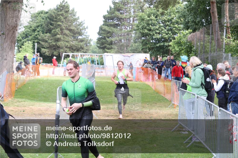 14.06.2026 - 7 Türme Triathlon Andreas Tolksdorf http://msf.ph/oto/9812012 14.06.2026 11:05:51 Schwimmen  meine-sportfotos.de
