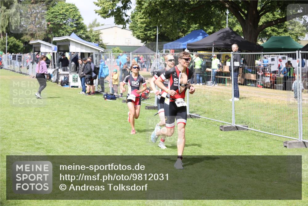 14.06.2026 - 7 Türme Triathlon Andreas Tolksdorf http://msf.ph/oto/9812031 14.06.2026 11:22:56 Schwimmen  meine-sportfotos.de