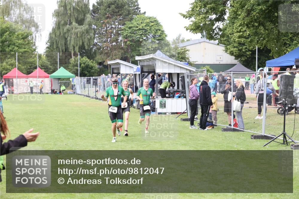 14.06.2026 - 7 Türme Triathlon Andreas Tolksdorf http://msf.ph/oto/9812047 14.06.2026 11:25:58 Schwimmen  meine-sportfotos.de