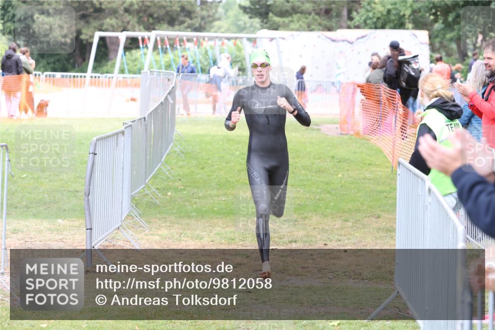 14.06.2026 - 7 Türme Triathlon Andreas Tolksdorf http://msf.ph/oto/9812058 14.06.2026 11:27:17 Schwimmen  meine-sportfotos.de