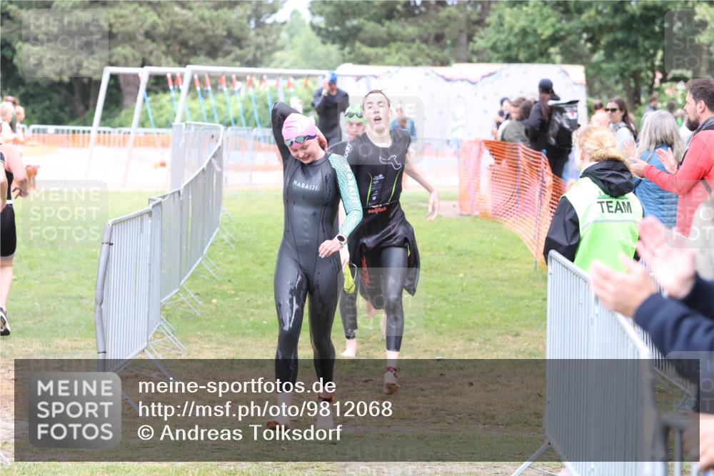 14.06.2026 - 7 Türme Triathlon Andreas Tolksdorf http://msf.ph/oto/9812068 14.06.2026 11:27:38 Schwimmen  meine-sportfotos.de