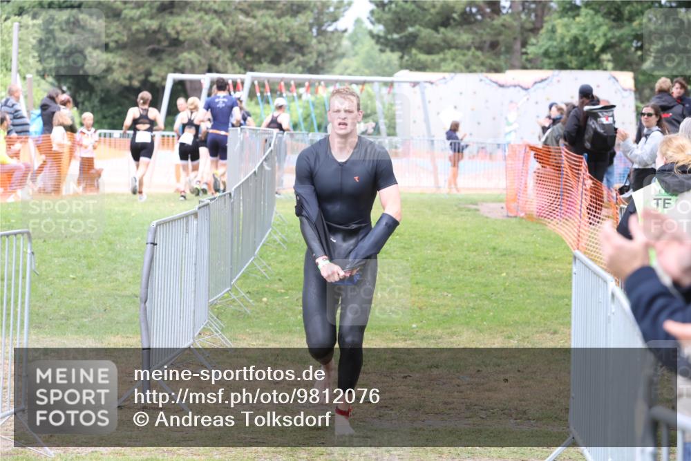 14.06.2026 - 7 Türme Triathlon Andreas Tolksdorf http://msf.ph/oto/9812076 14.06.2026 11:27:45 Schwimmen  meine-sportfotos.de
