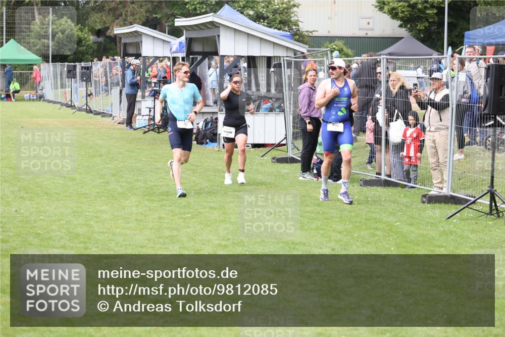 14.06.2026 - 7 Türme Triathlon Andreas Tolksdorf http://msf.ph/oto/9812085 14.06.2026 11:27:52 Schwimmen  meine-sportfotos.de