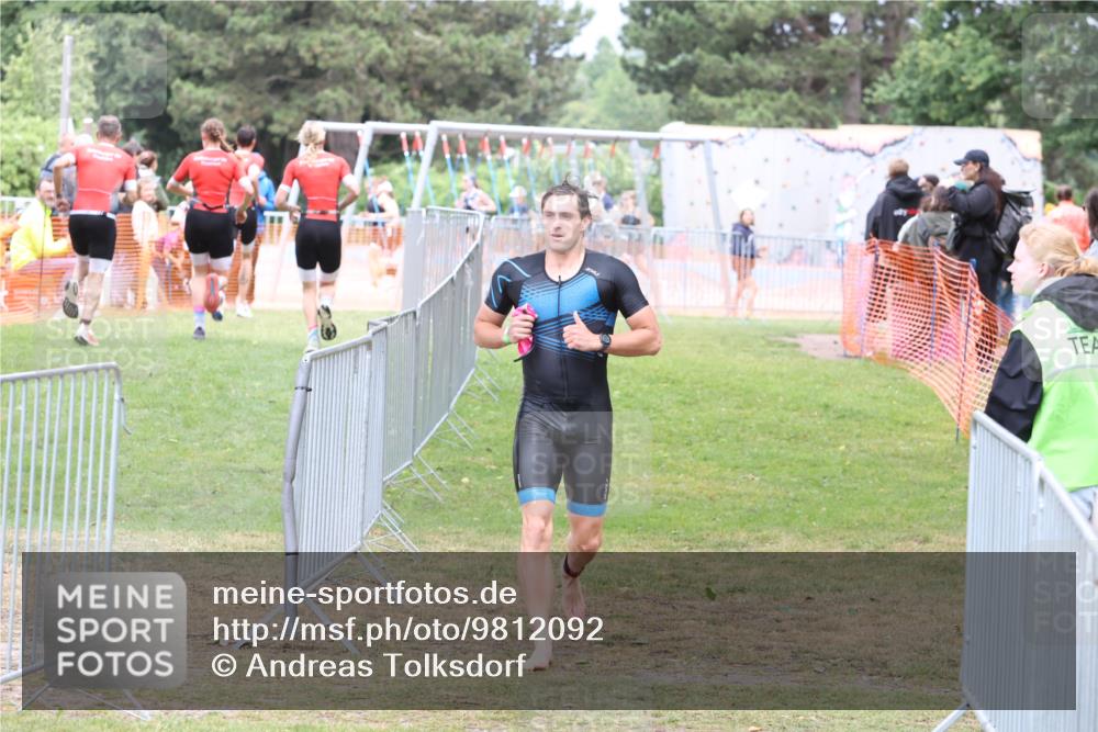 14.06.2026 - 7 Türme Triathlon Andreas Tolksdorf http://msf.ph/oto/9812092 14.06.2026 11:27:59 Schwimmen  meine-sportfotos.de