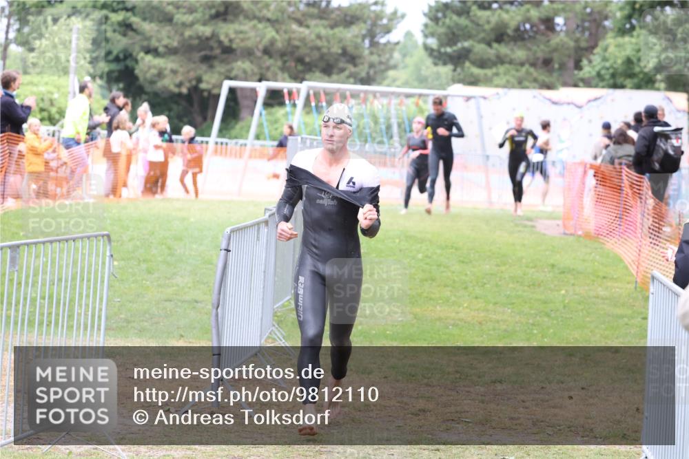 14.06.2026 - 7 Türme Triathlon Andreas Tolksdorf http://msf.ph/oto/9812110 14.06.2026 11:29:08 Schwimmen  meine-sportfotos.de