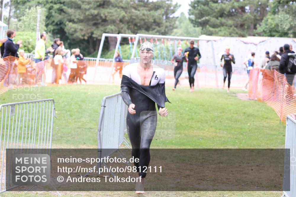 14.06.2026 - 7 Türme Triathlon Andreas Tolksdorf http://msf.ph/oto/9812111 14.06.2026 11:29:08 Schwimmen  meine-sportfotos.de