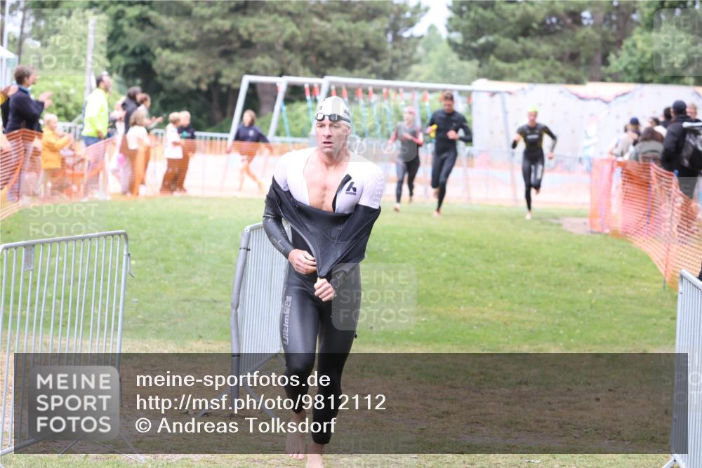 14.06.2026 - 7 Türme Triathlon Andreas Tolksdorf http://msf.ph/oto/9812112 14.06.2026 11:29:08 Schwimmen  meine-sportfotos.de
