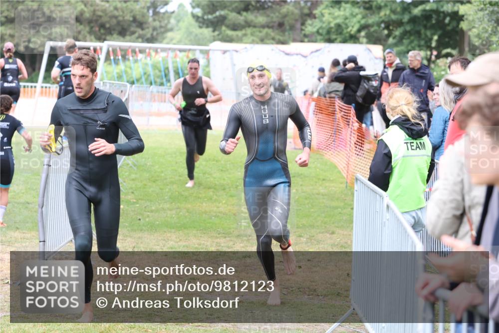 14.06.2026 - 7 Türme Triathlon Andreas Tolksdorf http://msf.ph/oto/9812123 14.06.2026 11:29:15 Schwimmen  meine-sportfotos.de