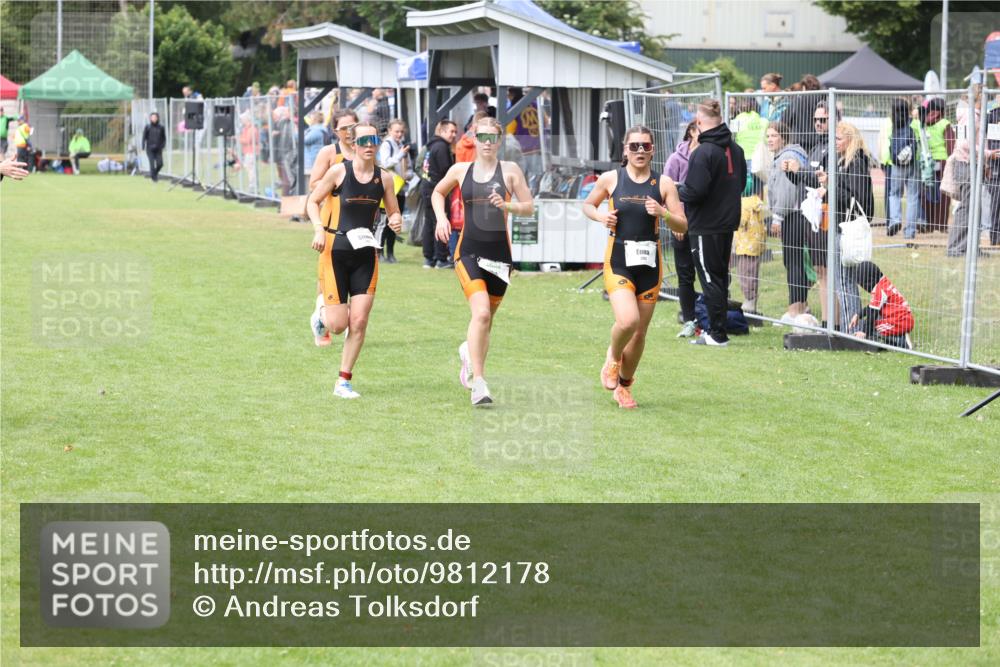 14.06.2026 - 7 Türme Triathlon Andreas Tolksdorf http://msf.ph/oto/9812178 14.06.2026 11:30:05 Schwimmen  meine-sportfotos.de