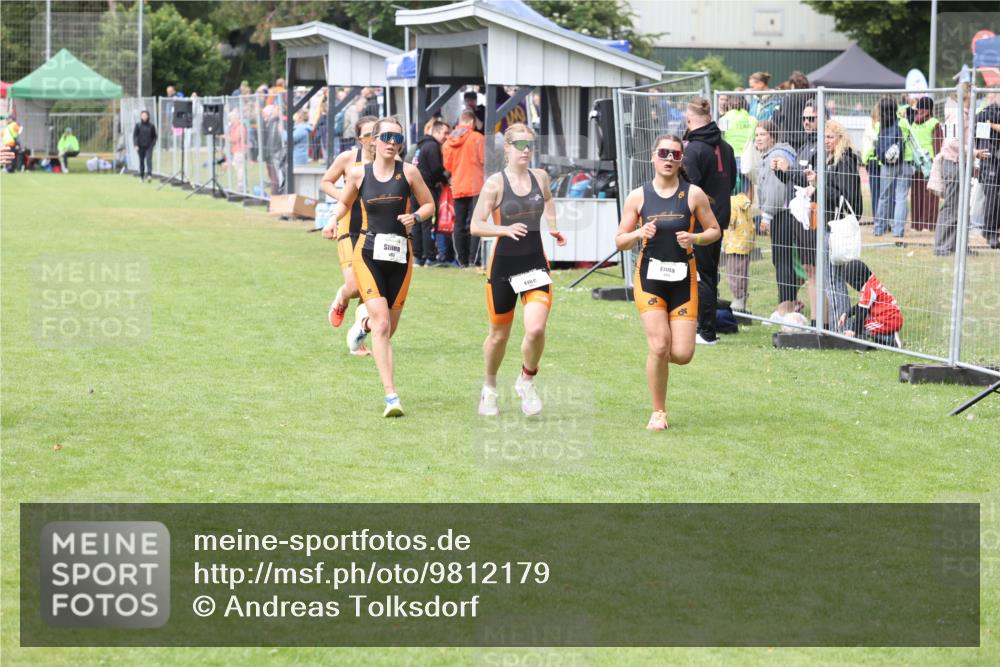 14.06.2026 - 7 Türme Triathlon Andreas Tolksdorf http://msf.ph/oto/9812179 14.06.2026 11:30:06 Schwimmen  meine-sportfotos.de