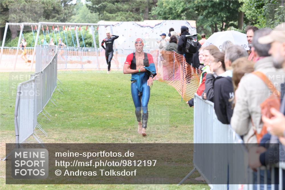 14.06.2026 - 7 Türme Triathlon Andreas Tolksdorf http://msf.ph/oto/9812197 14.06.2026 11:30:33 Schwimmen  meine-sportfotos.de