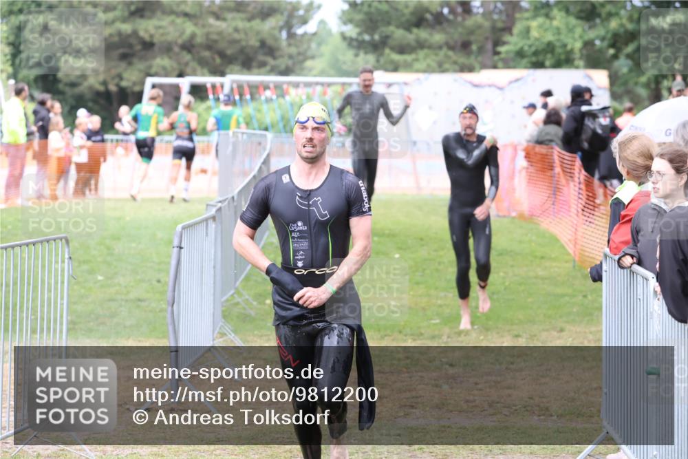 14.06.2026 - 7 Türme Triathlon Andreas Tolksdorf http://msf.ph/oto/9812200 14.06.2026 11:30:42 Schwimmen  meine-sportfotos.de