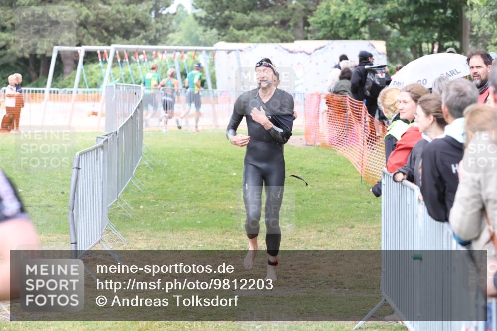 14.06.2026 - 7 Türme Triathlon Andreas Tolksdorf http://msf.ph/oto/9812203 14.06.2026 11:30:43 Schwimmen  meine-sportfotos.de