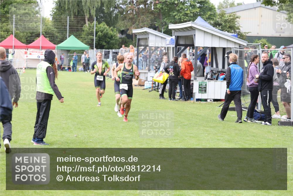 14.06.2026 - 7 Türme Triathlon Andreas Tolksdorf http://msf.ph/oto/9812214 14.06.2026 11:31:05 Schwimmen  meine-sportfotos.de
