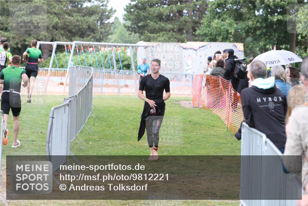 14.06.2026 - 7 Türme Triathlon Andreas Tolksdorf http://msf.ph/oto/9812221 14.06.2026 11:31:10 Schwimmen  meine-sportfotos.de