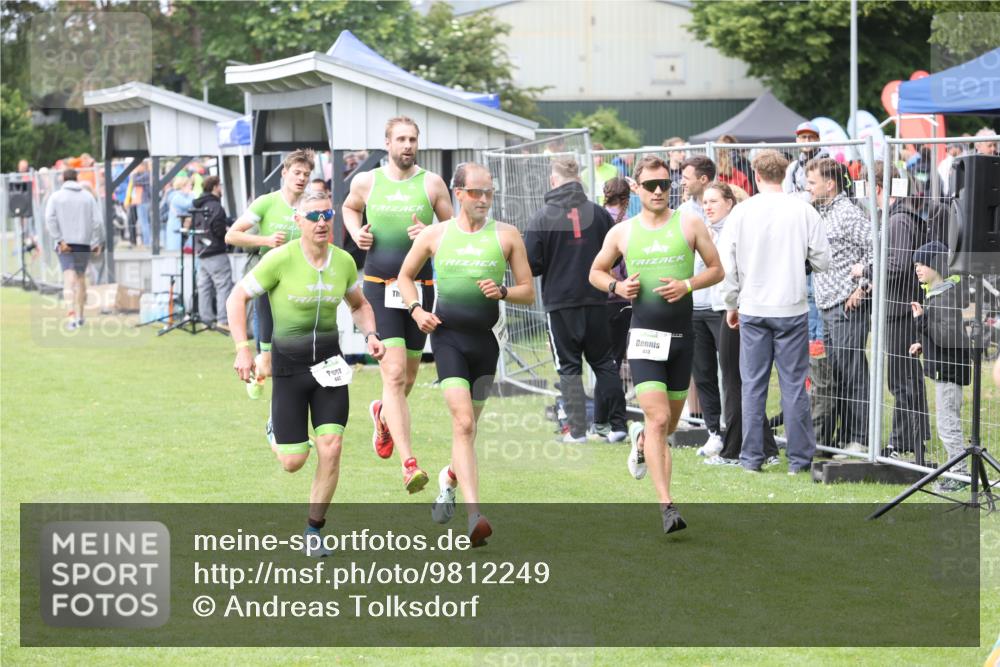 14.06.2026 - 7 Türme Triathlon Andreas Tolksdorf http://msf.ph/oto/9812249 14.06.2026 11:31:38 Schwimmen  meine-sportfotos.de