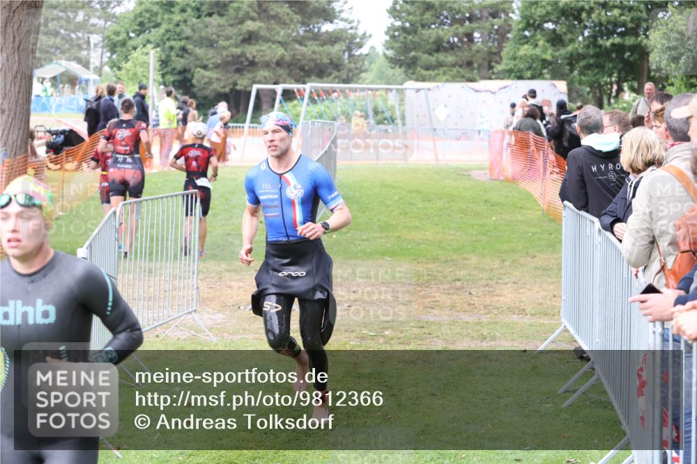 14.06.2026 - 7 Türme Triathlon Andreas Tolksdorf http://msf.ph/oto/9812366 14.06.2026 11:33:45 Schwimmen  meine-sportfotos.de