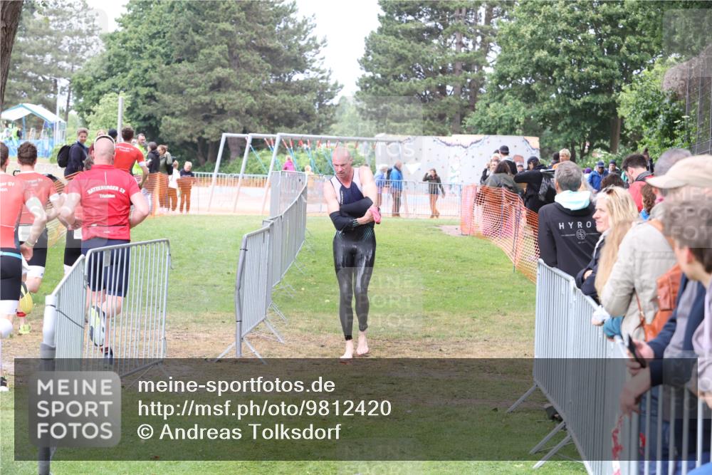 14.06.2026 - 7 Türme Triathlon Andreas Tolksdorf http://msf.ph/oto/9812420 14.06.2026 11:35:06 Schwimmen  meine-sportfotos.de